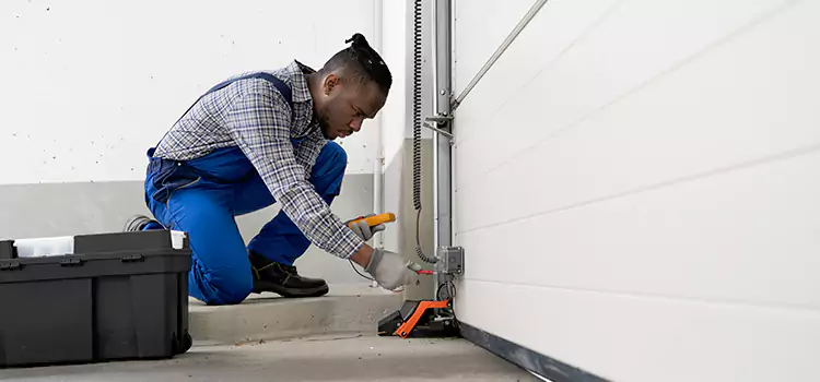 Expert Solutions for Every Garage Lock Need in The Woodlands, TX